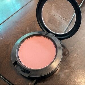 MAC Cosmetics Powder Blush in Desert Rose soft reddish-burgundy